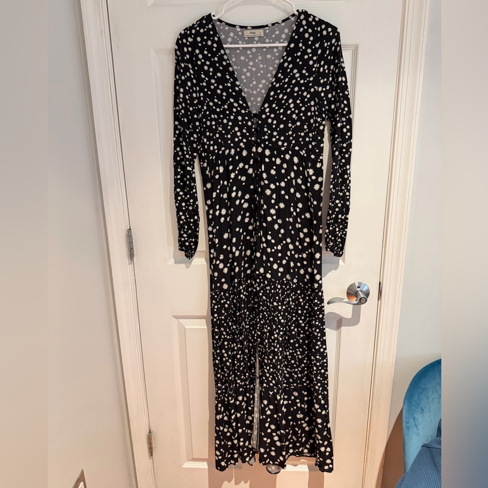Maaji Black and White Long Sleeve Dress